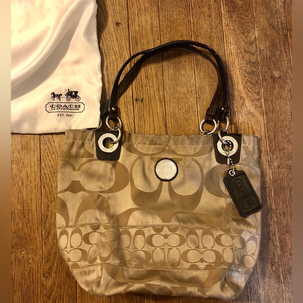 Authentic vintage Coach tote/purse
